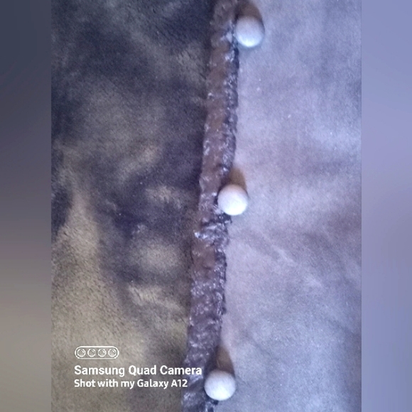 Jones New York Plush Brown Short Winter Coat - Picture 4 of 12